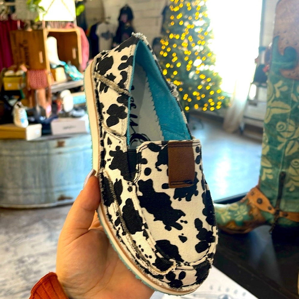 Leona Slip On